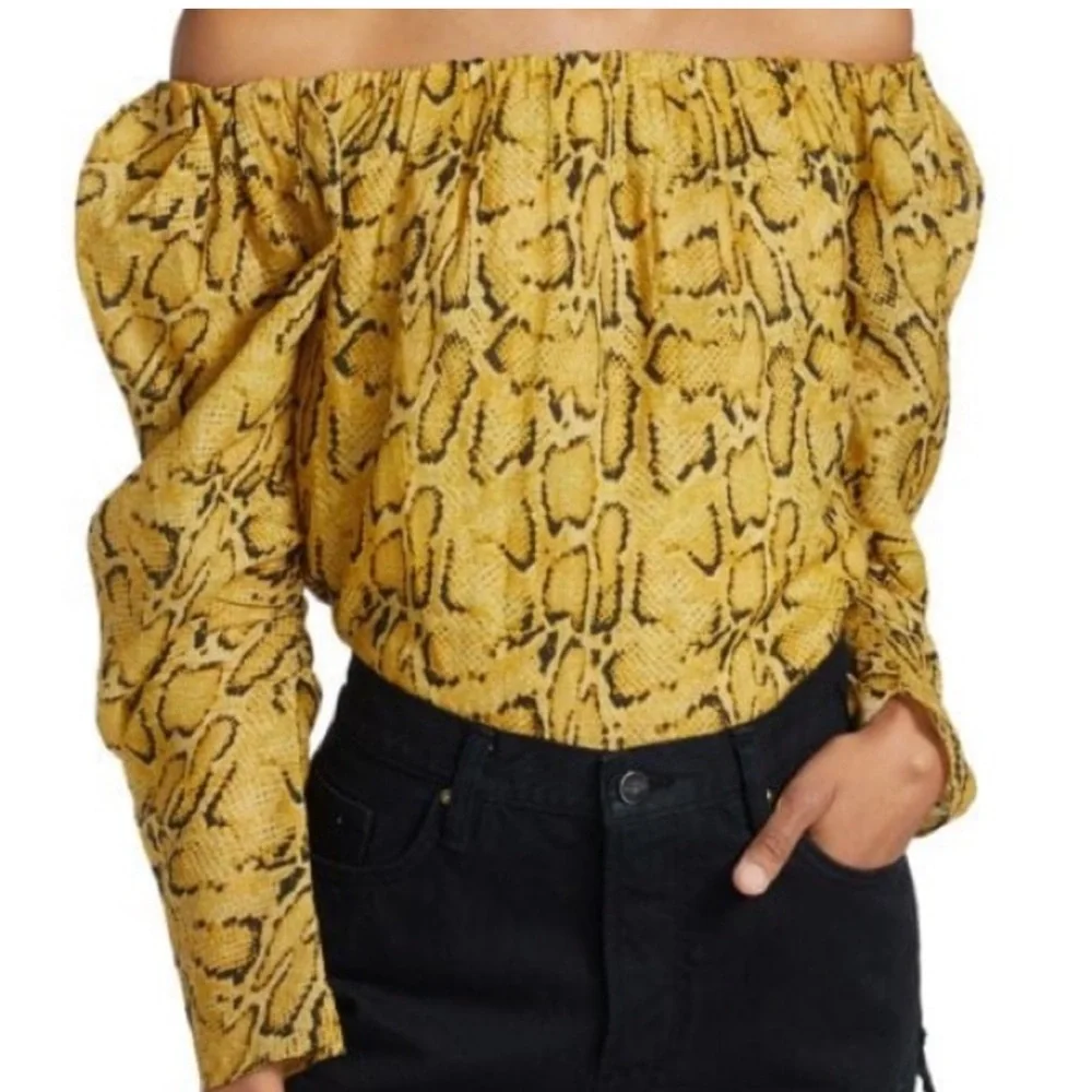 FRAME Off-The-Shoulder Billow Blouse Snake Blouse Top Size Medium Yellow - Picture 2 of 11